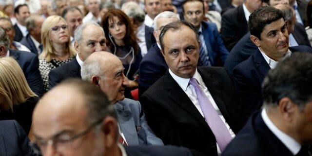 Καράογλου: Λύση χωρίς τη λέξη “Μακεδονία”