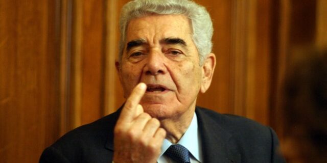 Πέθανε ο πρώην υπουργός Βασίλης Κεδίκογλου
