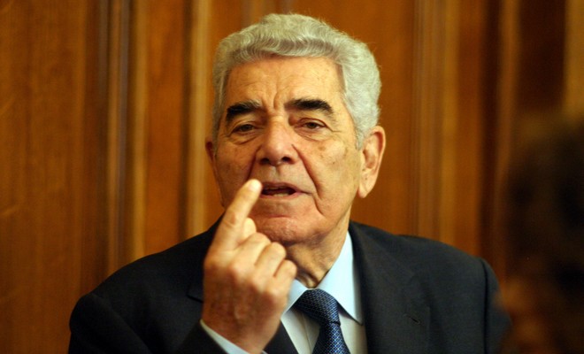Πέθανε ο πρώην υπουργός Βασίλης Κεδίκογλου