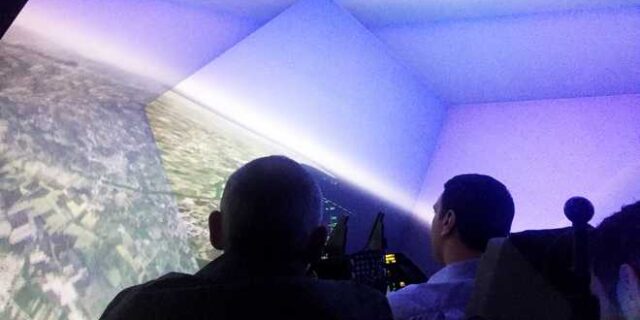 Στον εξομοιωτή των F-16 o Κικίλιας