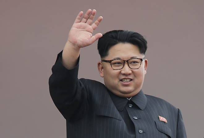 Ο Κιμ Γιονγκ Ουν τείνει χείρα φιλίας στη Νότια Κορέα