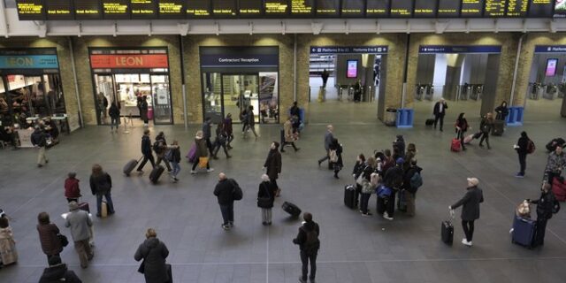 Λήξη συναγερμού στο Κings Cross: Το ‘ύποπτο’ αντικείμενο ήταν κατσαρόλα