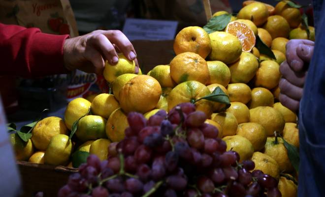Ξεκινά το νέο πρόγραμμα στήριξης ευπαθών κοινωνικών ομάδων με είδη λαϊκών αγορών