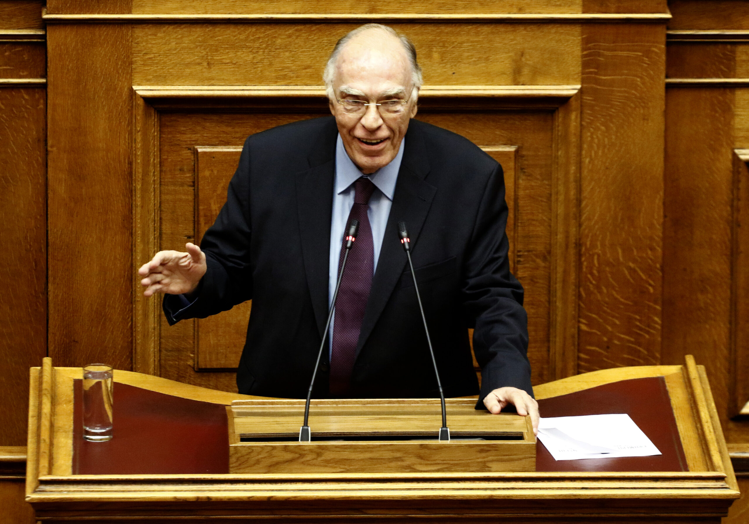 Λεβέντης για Μεγαλοοικονόμου: Το βράδυ των εκλογών θα λάβει την απάντηση