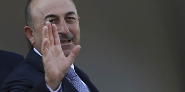 Τουρκία: Προεδρικό σύστημα για την κατεχόμενη Κύπρο εισηγείται ο Τσαβούσογλου