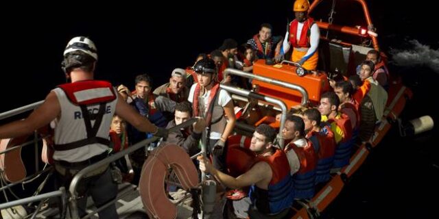 Ιταλία: Τουλάχιστον 25 νεκροί από ναυάγιο βόρεια της Λιβύης