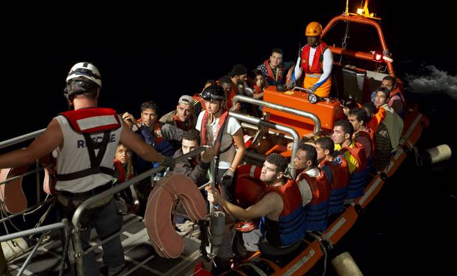 Ιταλία: Τουλάχιστον 25 νεκροί από ναυάγιο βόρεια της Λιβύης