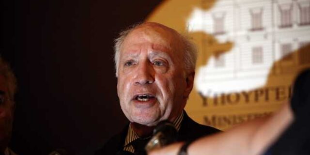 Σκοπιανά ΜΜΕ: Αυτά είναι τα ονόματα που πρότεινε ο Νίμιτς