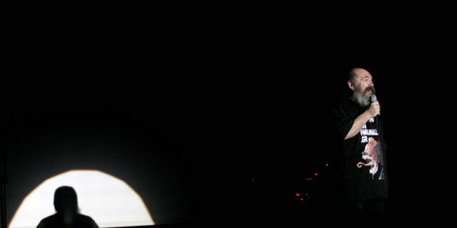 Το αντίο του πολιτικού κόσμου στον Τζίμη Πανούση