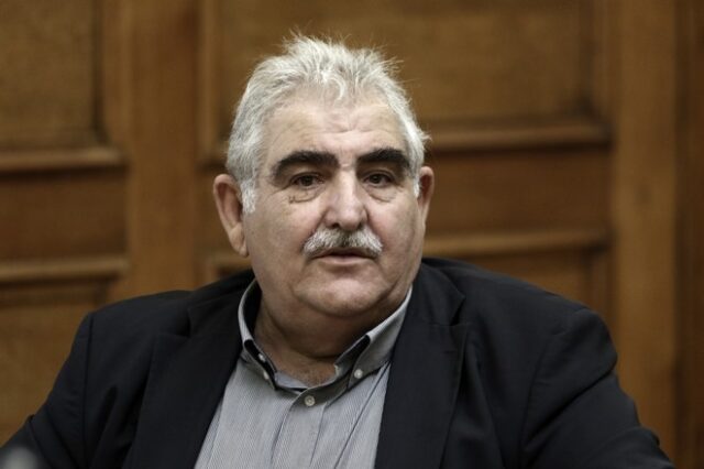 ‘Επαναστάτη φασίστα’ αποκάλεσε βουλευτής του ΣΥΡΙΖΑ τον ΠΑΜίτη που εισέβαλε στο υπ. Εργασίας