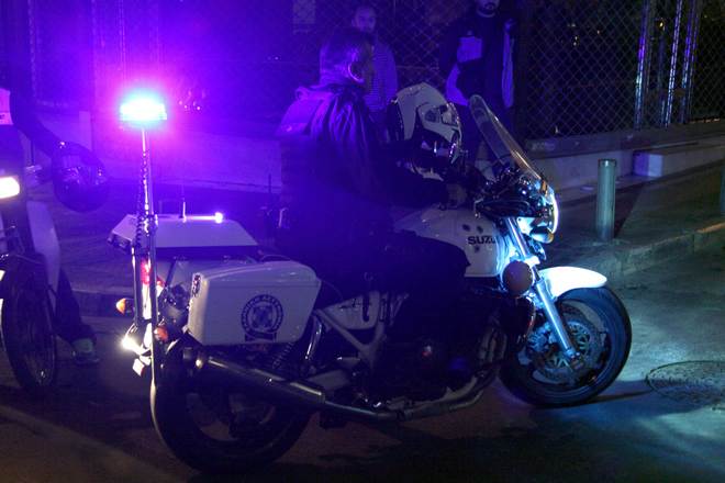 Θεσσαλονίκη: Μολότοφ σε ίντερνετ-καφέ στο Κορδελιό