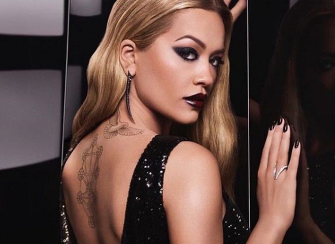 Η Rita Ora υποδέχτηκε γυμνή το 2018