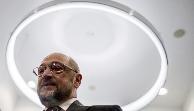 Πρόεδρος Νεολαίας SPD: Δεν θα ζητήσουμε παραίτηση Σουλτς