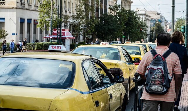 ‘Καμπάνες’ της Τροχαίας σε ταξιτζήδες που επέλεγαν πελάτες