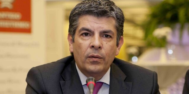 Παπαθεοδώρου για πΓΔΜ: Ναι σε σύνθετη ονομασία με γεωγραφικό προσδιορισμό