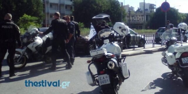 Θεσσαλονίκη: Όχημα με μετανάστες ξέφυγε από την πορεία του μετά από καταδίωξη