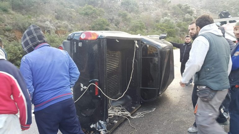 Λάδια στο δρόμο ‘οδήγησαν’ Κρητικό καλλιτέχνη στο Νοσοκομείo