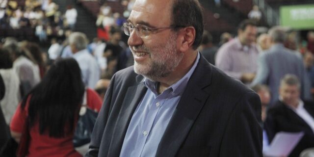 Αλεξιάδης: Κάποια ΜΜΕ προσπαθούν να υποκαταστήσουν την αντιπολίτευση