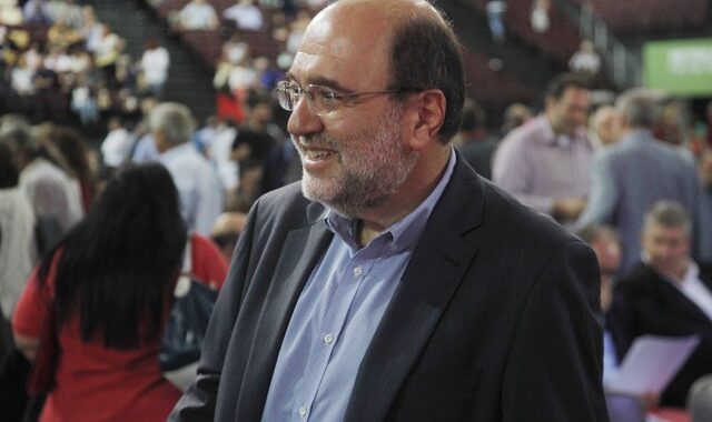 Αλεξιάδης: Κάποια ΜΜΕ προσπαθούν να υποκαταστήσουν την αντιπολίτευση