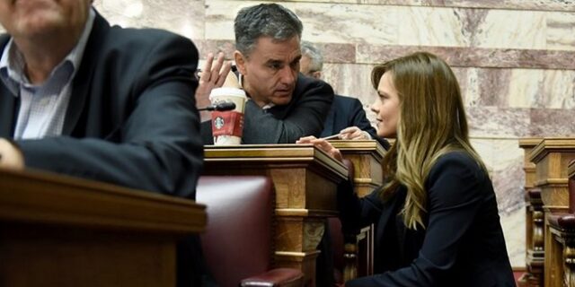 Υπουργοί προς βουλευτές ΣΥΡΙΖΑ: Πρώτο νομοσχέδιο μετά από χρόνια με περισσότερες θετικές από αρνητικές ρυθμίσεις