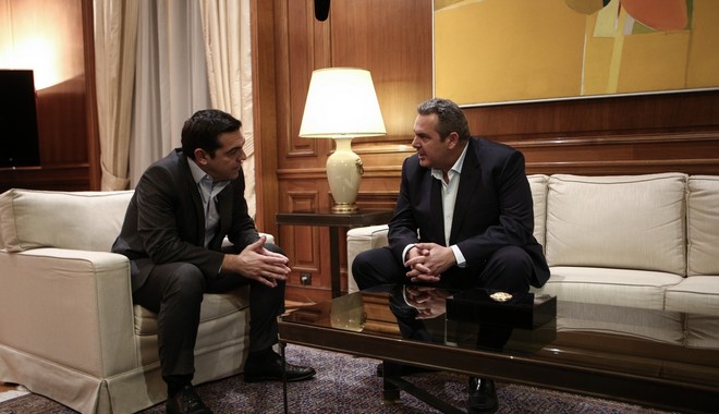 Στο Μαξίμου ο Καμμένος, συνάντηση με Τσίπρα