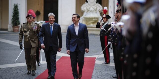 Μήνυμα Τσίπρα για το ‘τέλος της κρίσης στη Ευρώπη το 2018’