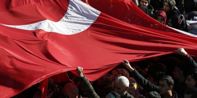 Τουρκία: Ο Ερντογάν παρατείνει το καθεστώς ‘εκτάκτου ανάγκης’