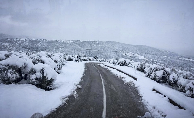 Ο ‘Θησέας’ φεύγει, τα προβλήματα μένουν