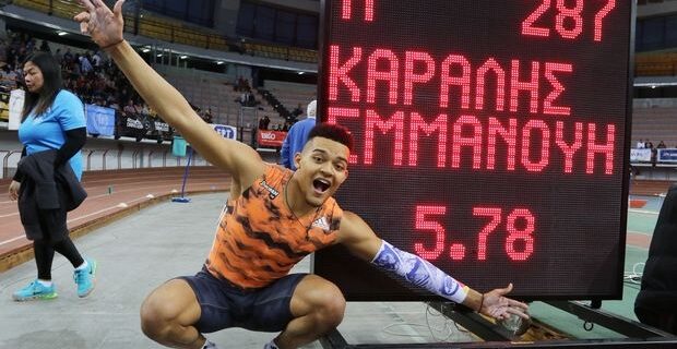 Παγκόσμιο ρεκόρ για τον Εμμανουήλ Καραλή στο άλμα επί κοντώ