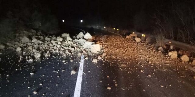 Πλημμύρες και κατολισθήσεις στη Λάρισα