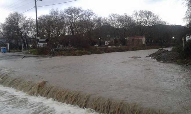 Λάρισα: Πλημμύρισαν σπίτια σε Αγιόκαμπο και Σωτηρίτσα
