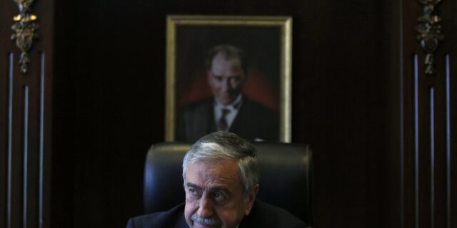 Κύπρος: Εναγκαλισμός Ακιντζί με την Άγκυρα – Προτείνει κοινή επιτροπή για το φυσικό αέριο