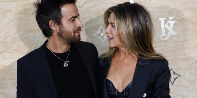 Η Τζένιφερ Άνιστον χώρισε και είναι πάλι μόνη – Γιατί παίρνει διαζύγιο από τον Τζάστιν Θερού