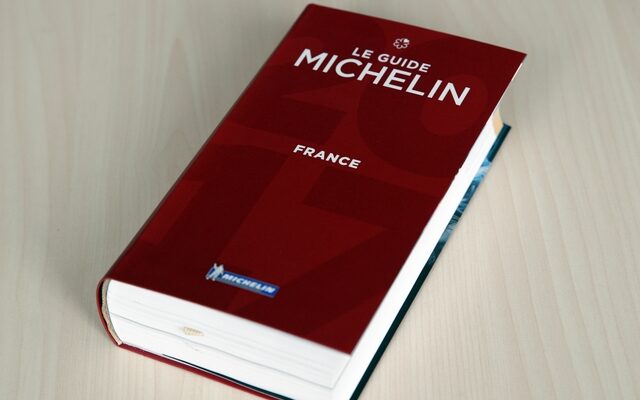 Η βίβλος της γαστρονομίας αποκαλύπτει τα αστέρια Michelin για το 2018