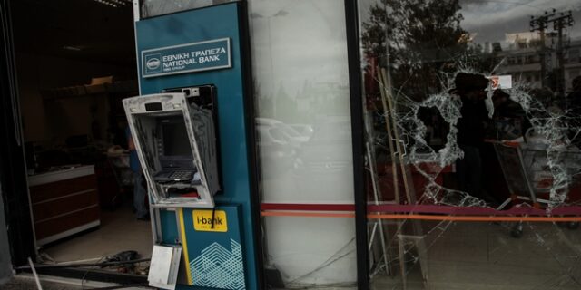 Θεσσαλονίκη: Ανατίναξαν ΑΤΜ και αφαίρεσαν τα χρήματα