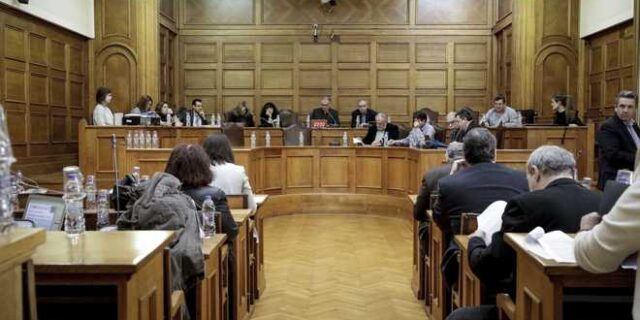 Βουλή: ‘Ναι μεν αλλά’ των εκπαιδευτικών φορέων για το πανεπιστήμιο Δυτικής Αττικής