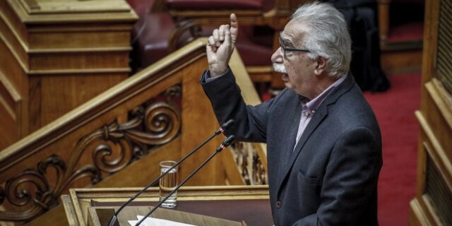 Αντιπαράθεση Μητσοτάκη – Γαβρόγλου για το πανεπιστήμιο Δυτικής Αττικής