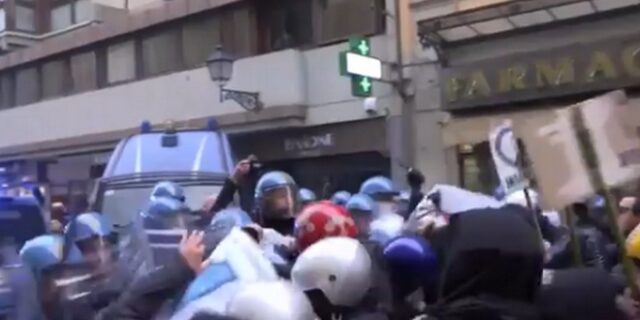 Ιταλία: Χιλιάδες διαδηλωτές κατά του φασισμού – Επεισόδια στο Μιλάνο