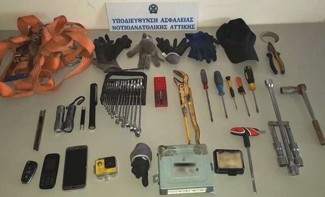 Συνελήφθησαν κλέφτες αυτοκινήτων στην Αργυρούπολη