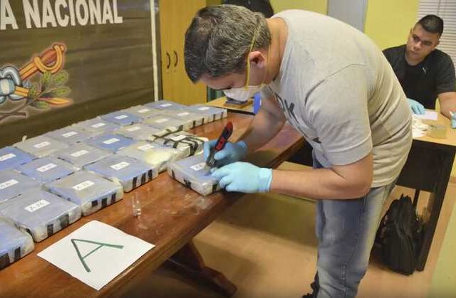 Αργεντινή: Συλλήψεις για τα 400 κιλά κοκαΐνης σε κτίριο της ρωσικής πρεσβείας