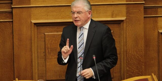 Λυκουρέντζος: Δεν υπέγραψα καμία απόφαση για τη Novartis