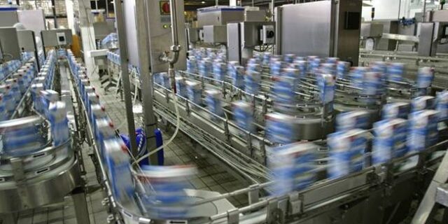 Ρεκόρ δεκαετίας στη μεταποίηση