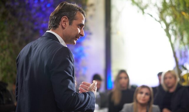 ΣΥΡΙΖΑ: Ο Μητσοτάκης αφήνει παράθυρο κάποιος από ΝΔ να έχει λάβει μαύρο χρήμα