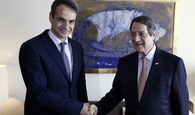 Στήριξη Μητσοτάκη σε Αναστασιάδη μετά την έκδοση νέας τουρκικής NAVTEX στην κυπριακή Α.Ο.Ζ