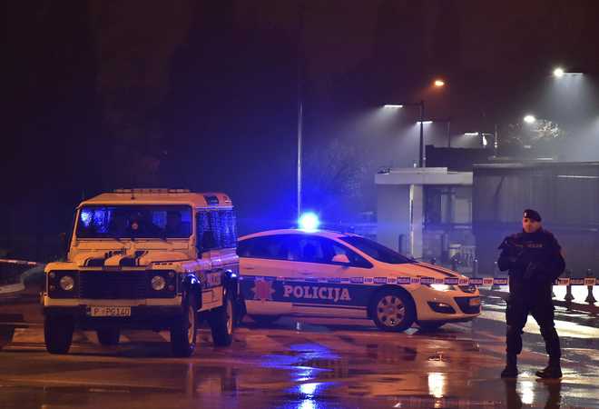 Μαυροβούνιο: Βομβιστής αυτοκτονίας ανατινάχτηκε κοντά στην πρεσβεία των ΗΠΑ