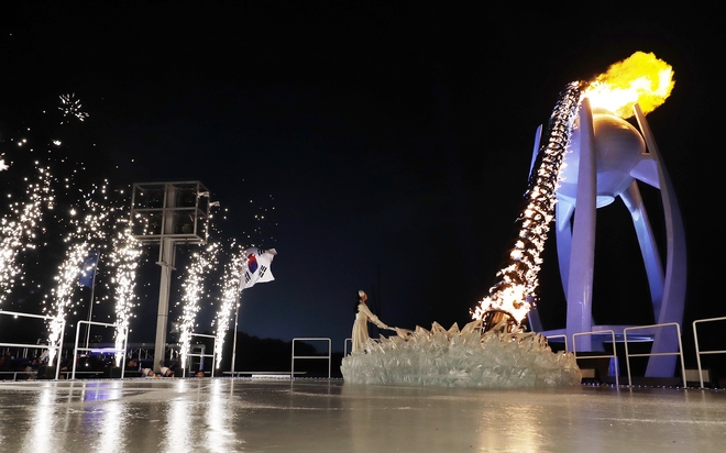 Χειμερινοί Ολυμπιακοί Αγώνες: Η ομάδα της Αμερικής μπαίνει στο στάδιο με Gagnam Style
