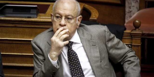 Παπαδημητρίου: Εξετάζεται εξαγορά δανείων πολιτών από φορείς του Δημοσίου