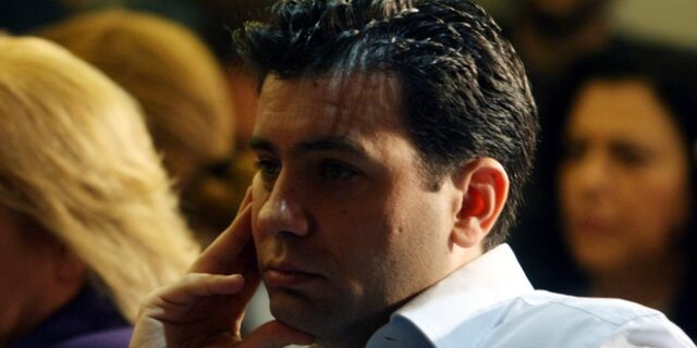 Καταδικάζουν τα κόμματα την ποινή φυλάκισης σε δημοσιογράφο έπειτα από μήνυση της ΧΑ