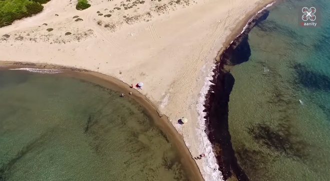 Κουνουπελάκι: Η παραδεισένια παραλία – ‘καβάτζα’ δίπλα στην Καλογριά
