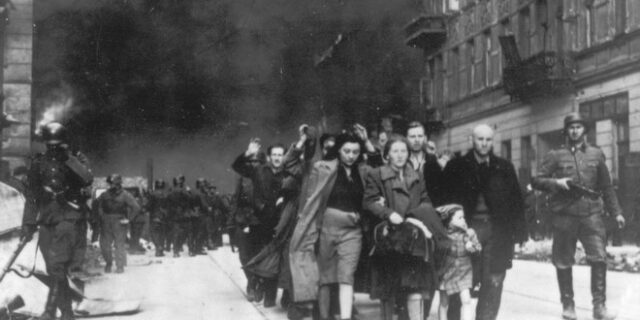 Η Ιστορία είναι υποχρεωτική